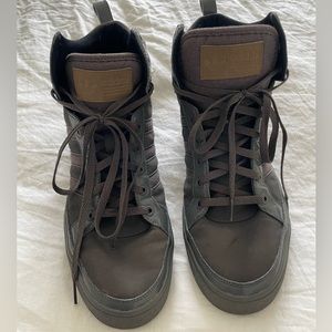 ‼️SOLD‼️Men’s Dark Gray Adidas Hightop sneakers size 12